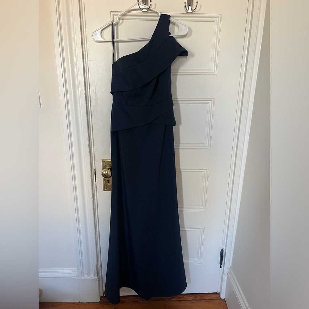 BCBGMaxAzria navy blue one shoulder full length gown size 2